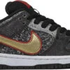 Nike Dunk SB Low "BEIJING METALLIC GOLD"
